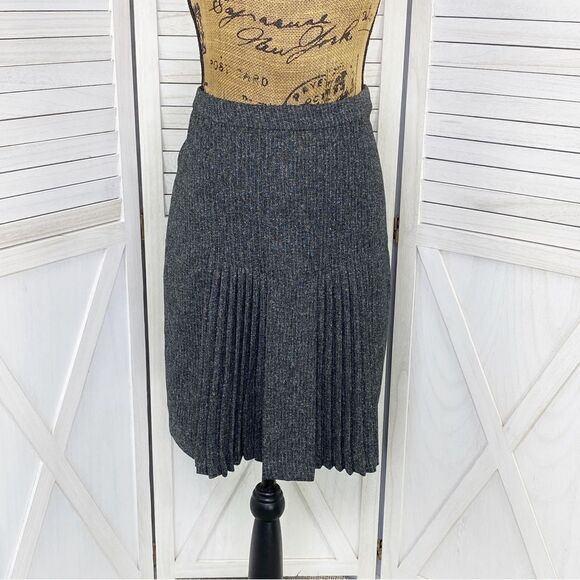 Halogen Speckled Tweed Pleated Skirt Black Gray 2 A Line Academia Knee Length - Picture 1 of 13